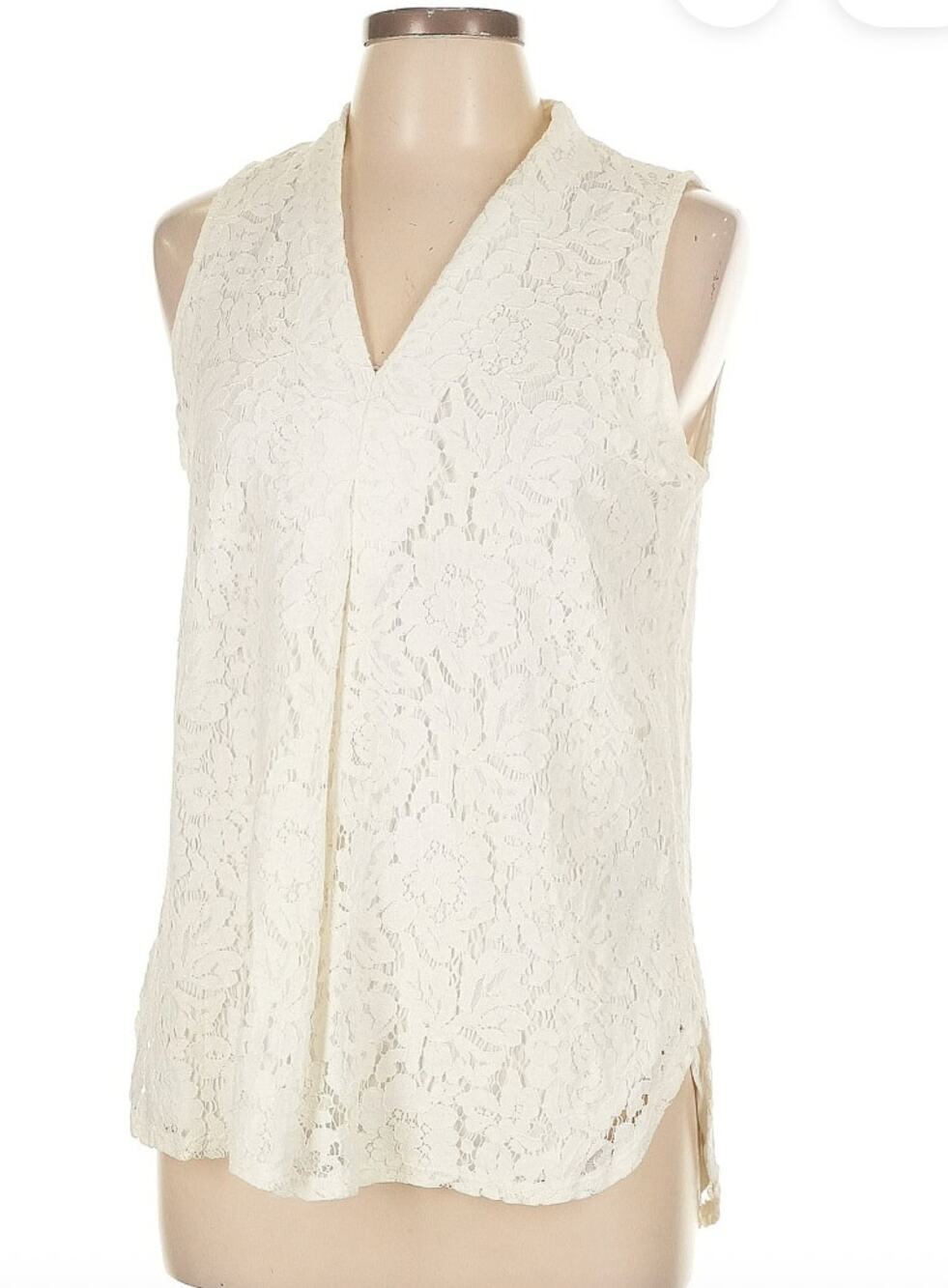 ECI Floral Lace Sleeveless Blouse White Ivory Small Layering V-Neck Blouse
